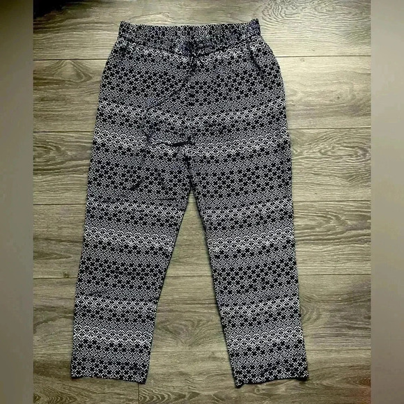 Diane Von Furstenberg Pants - Diane Von Furstenberg 100% Silk Navy Geometric Tribal Print Drawstring Pants 6